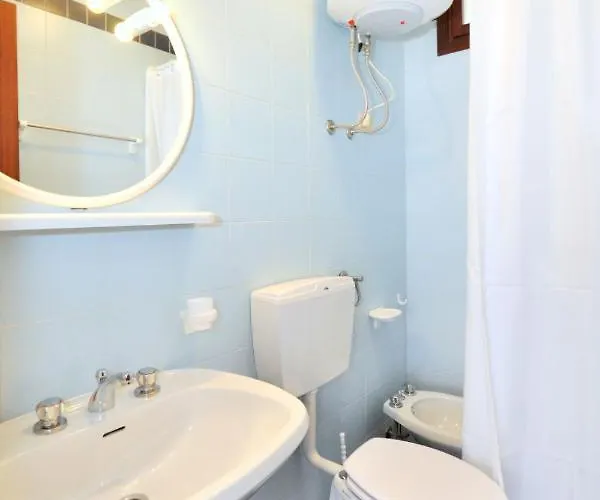 Cavallino-1 By Interhome * Бибионе